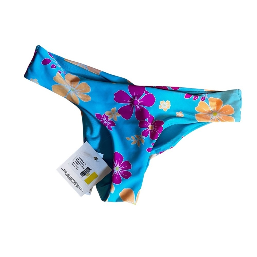 Cyn& Luca New With Tag Reversible Bikini Bottom Medium Coverage Size Medium